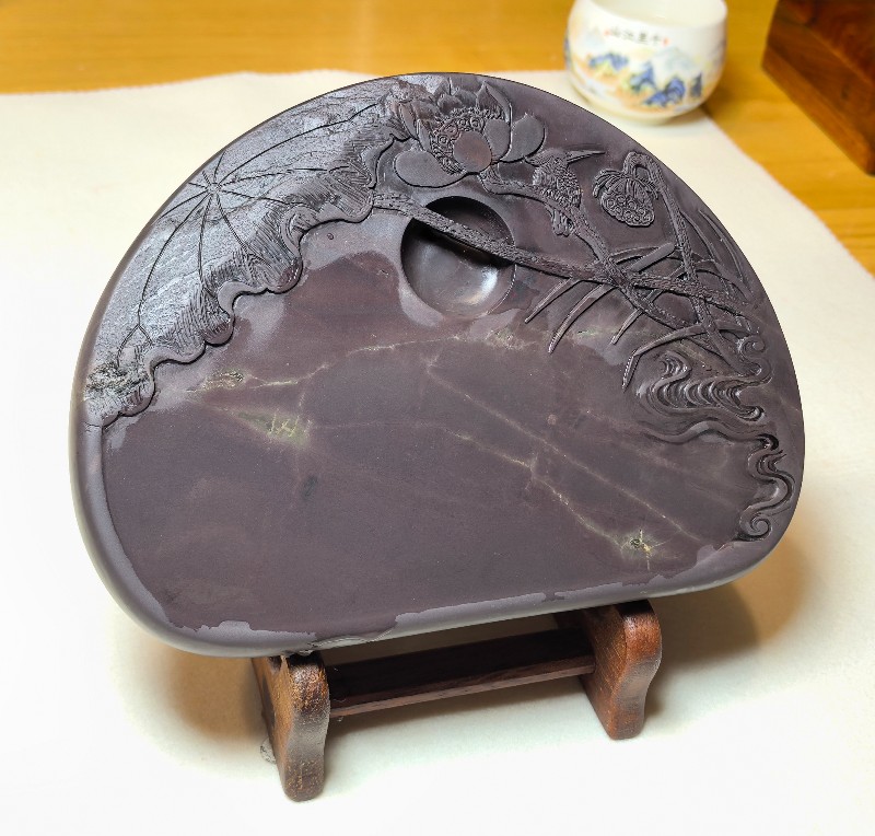 麻子坑回流敲边料大8寸荷叶砚20.8*15.1*2.8